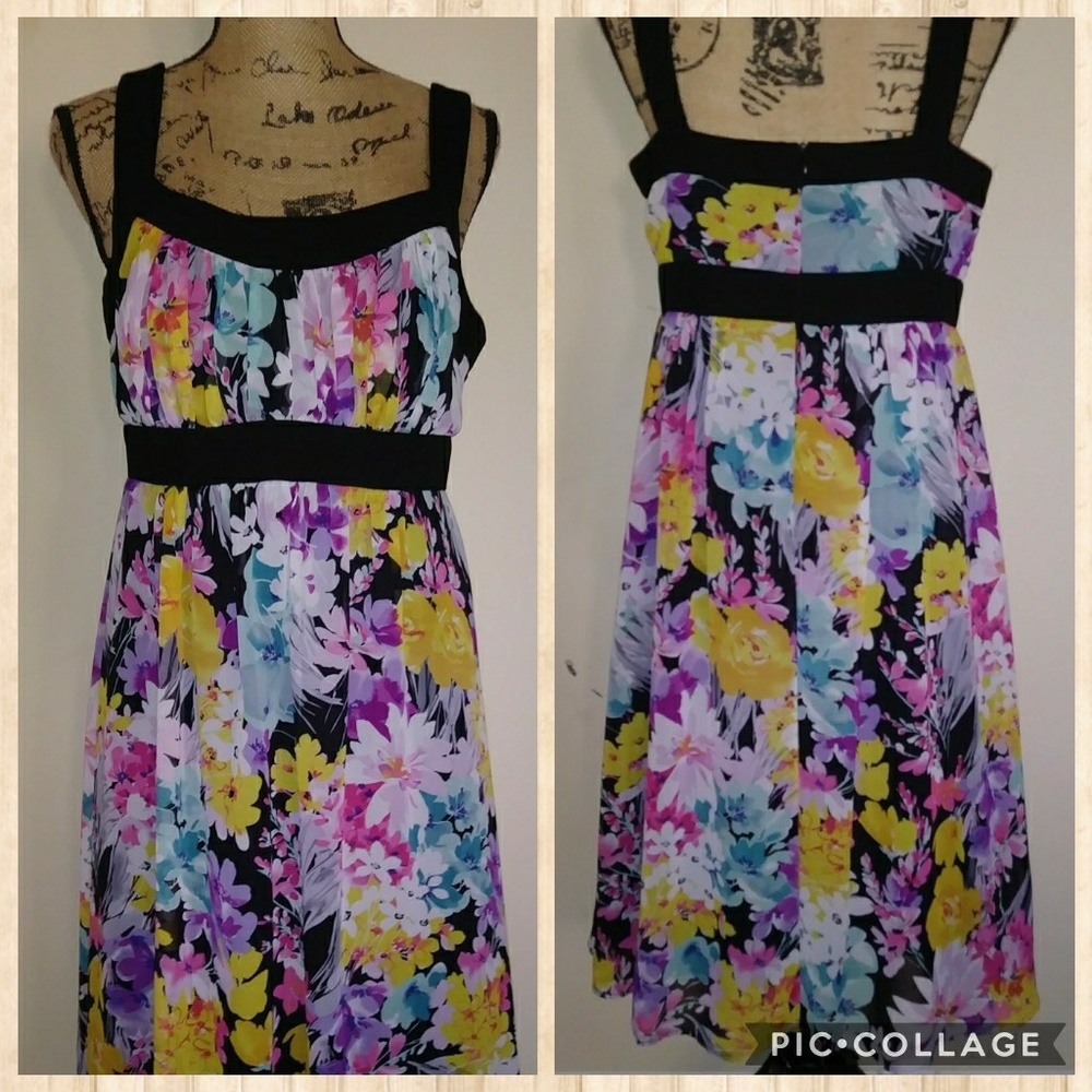 Connected Apparel Floral Dress -- Size 12